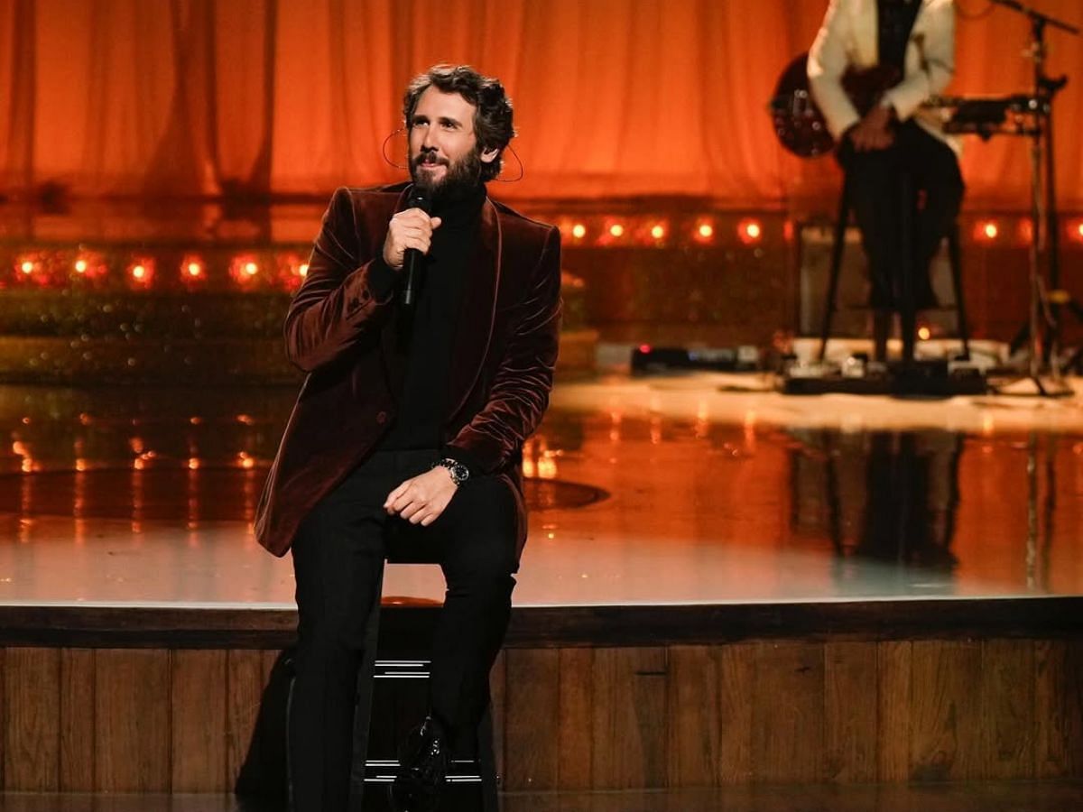Josh Groban (Image via Instagram/@joshgroban)